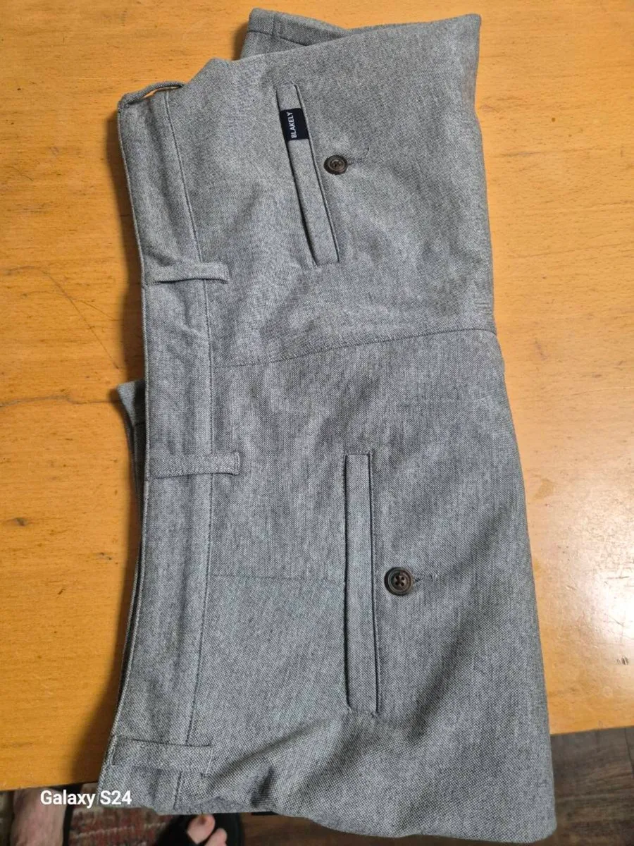 Mens shorts - Image 2
