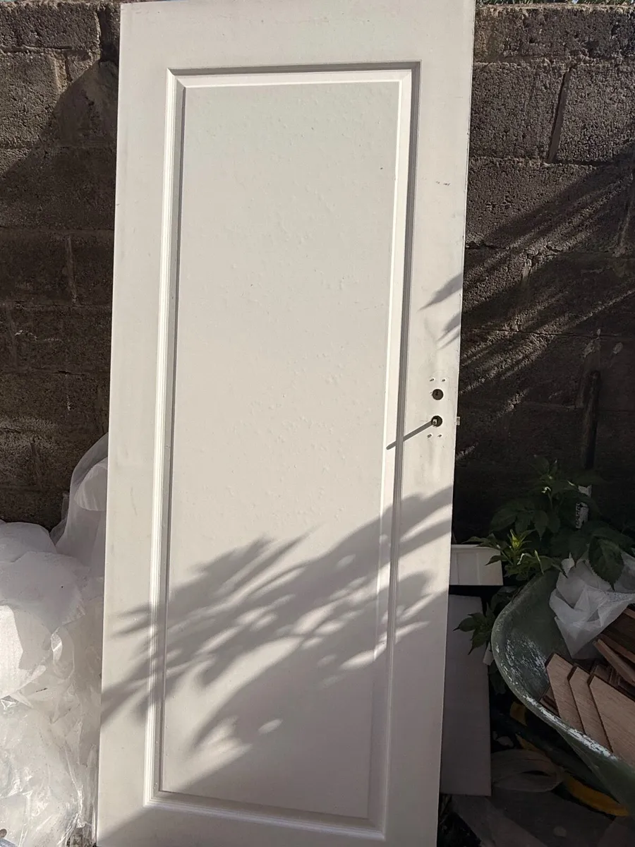 3 white Internal doors - Image 2