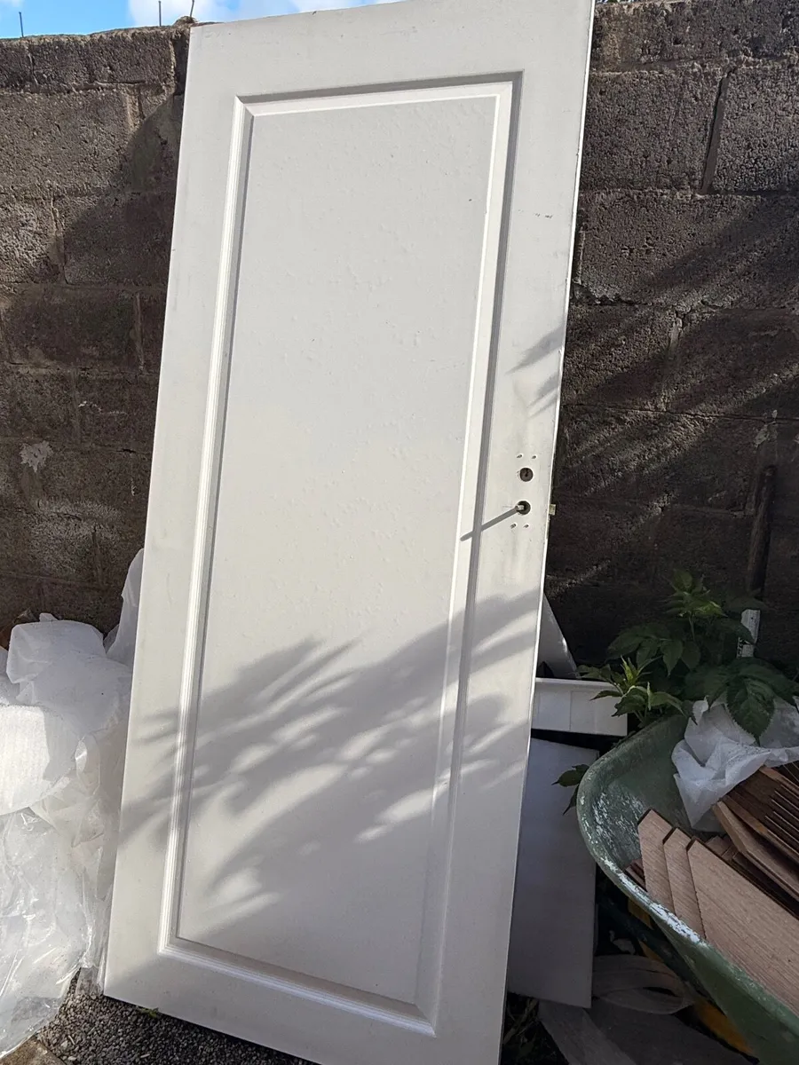 3 white Internal doors - Image 3
