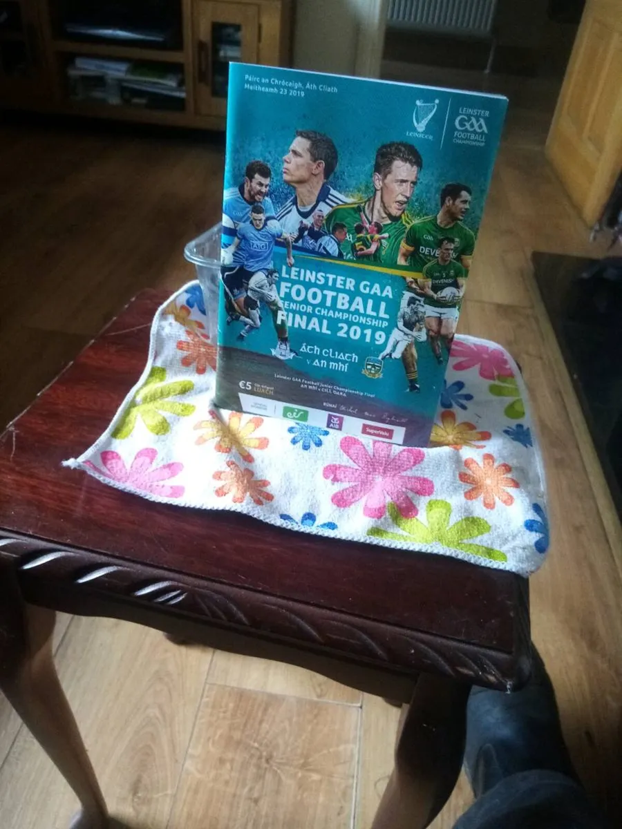 Football programme - Image 3