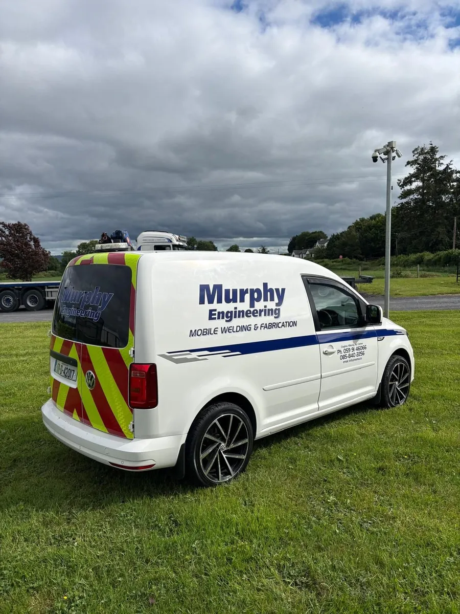 Volkswagen Caddy 2017 - Image 2