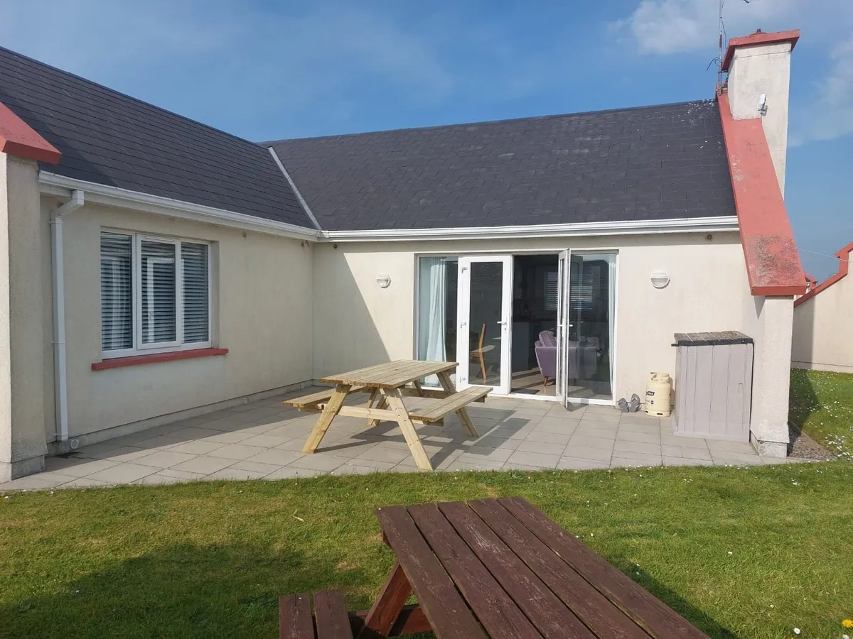 Holiday Home to Let - Image 2