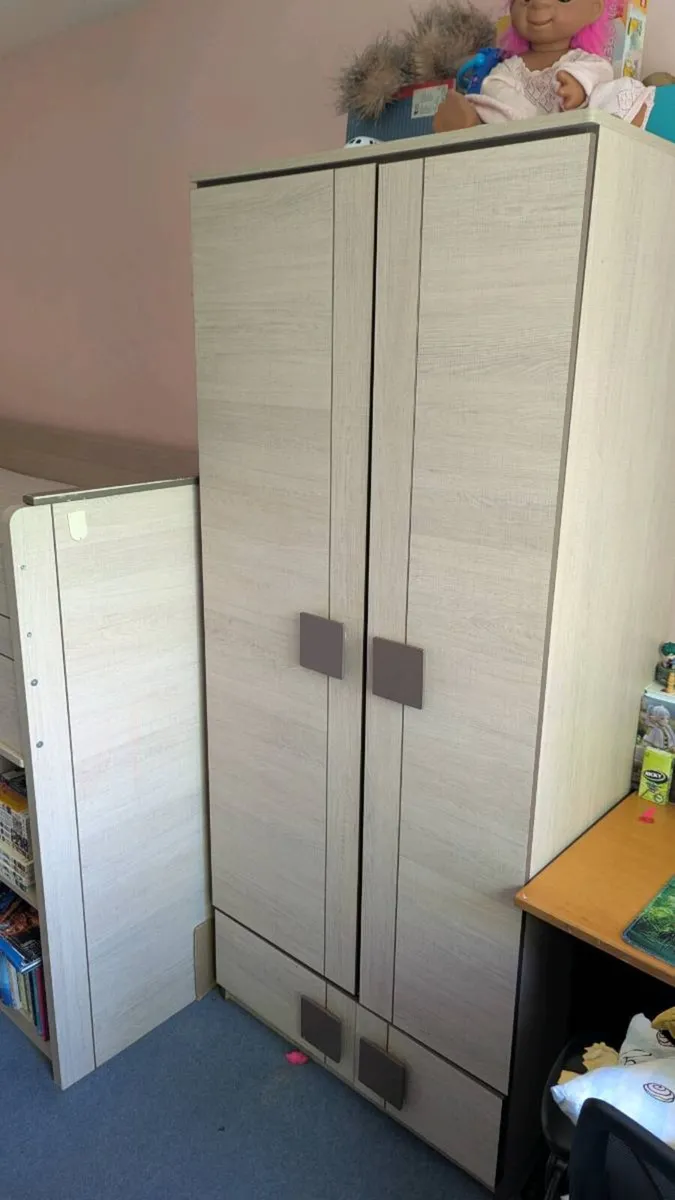 Child bedroom furniture set - Image 4