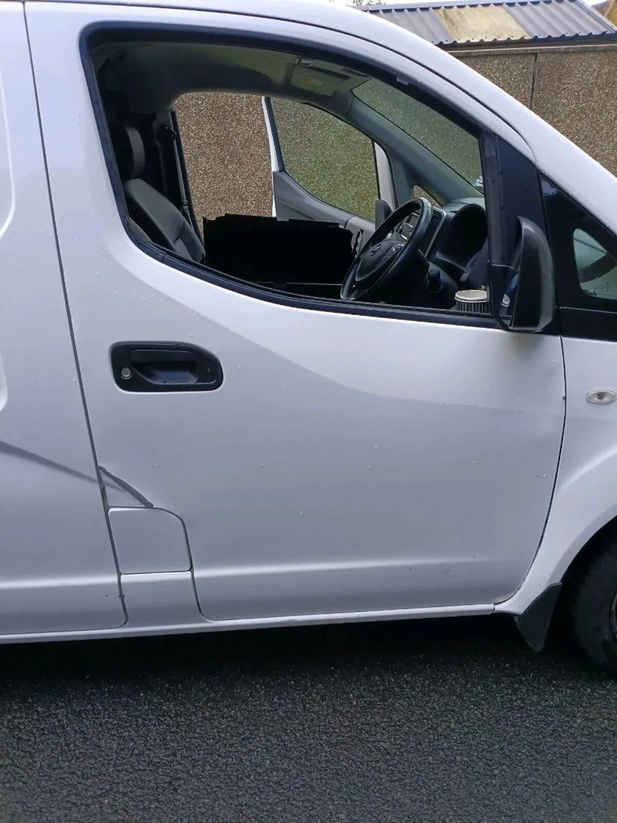 2021 Nissan env200, tax+test, 67k kms, NO VAT - Image 4