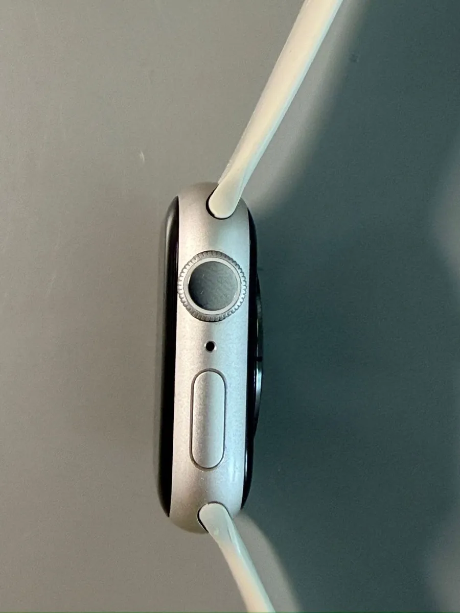 Apple Watch Series 7 - Image 2