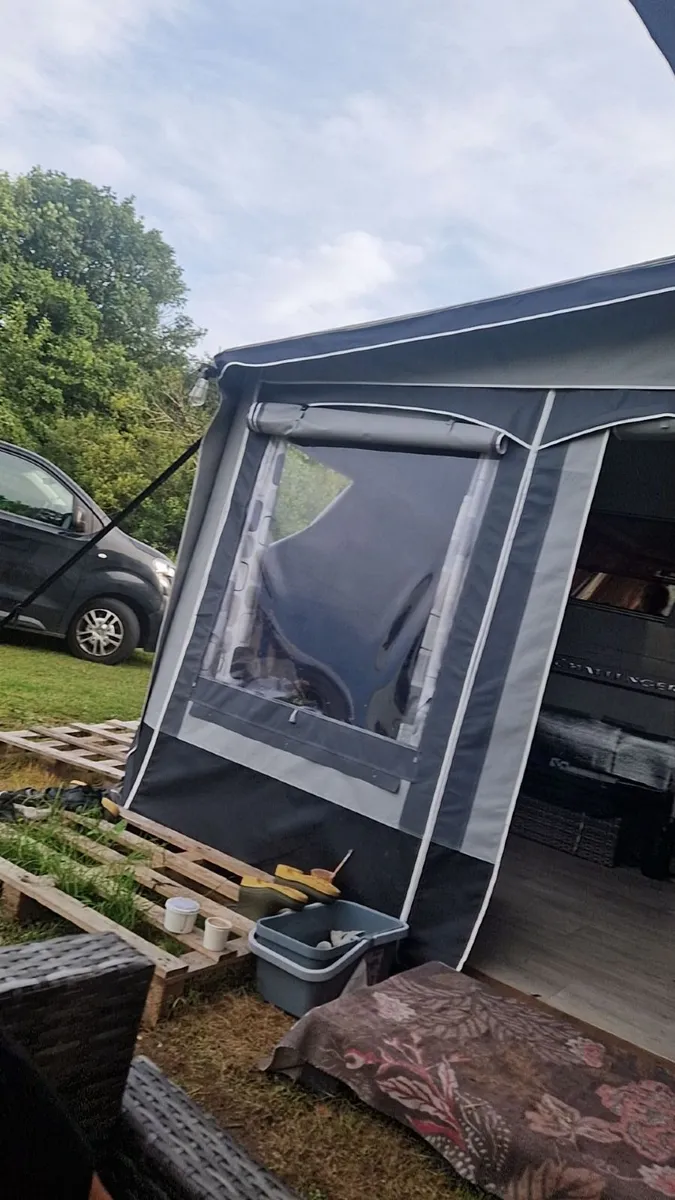 Caravan awning - Image 2
