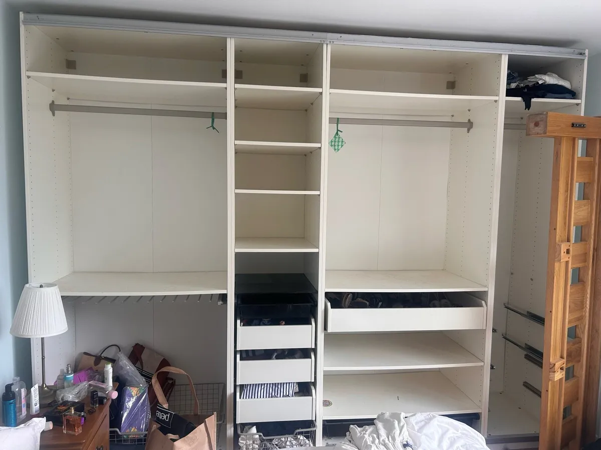 FREE Built in wardrobe - Image 1