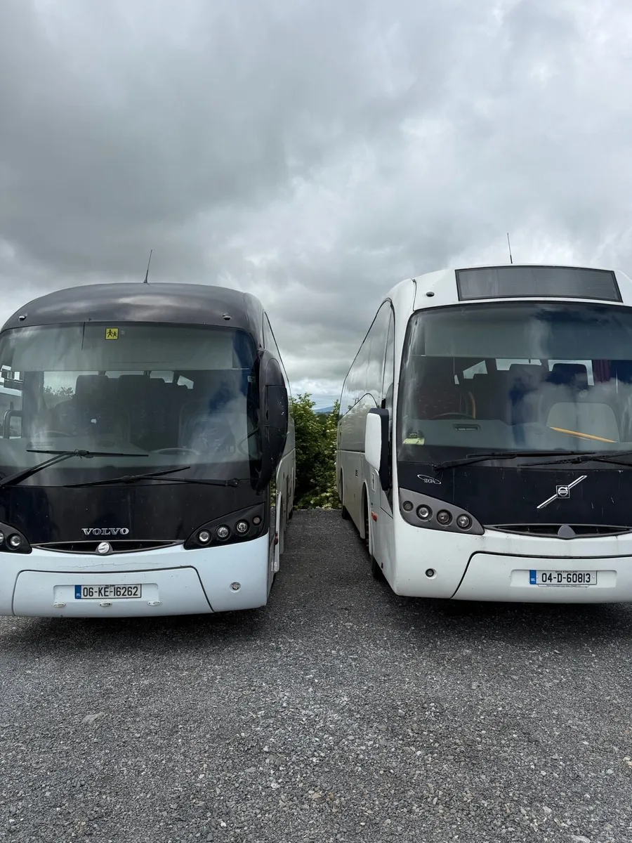 Buses and coaches. - Image 1