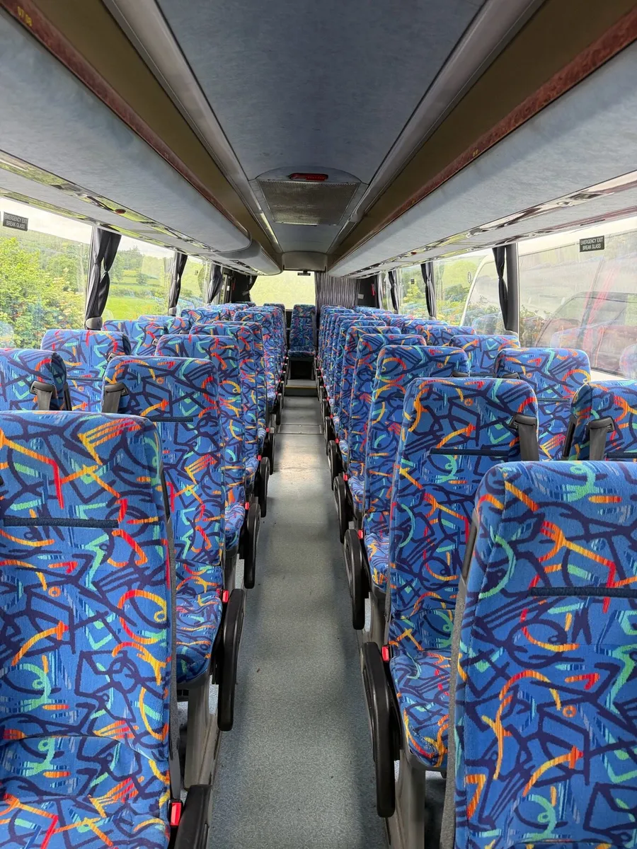 Buses and coaches. - Image 3