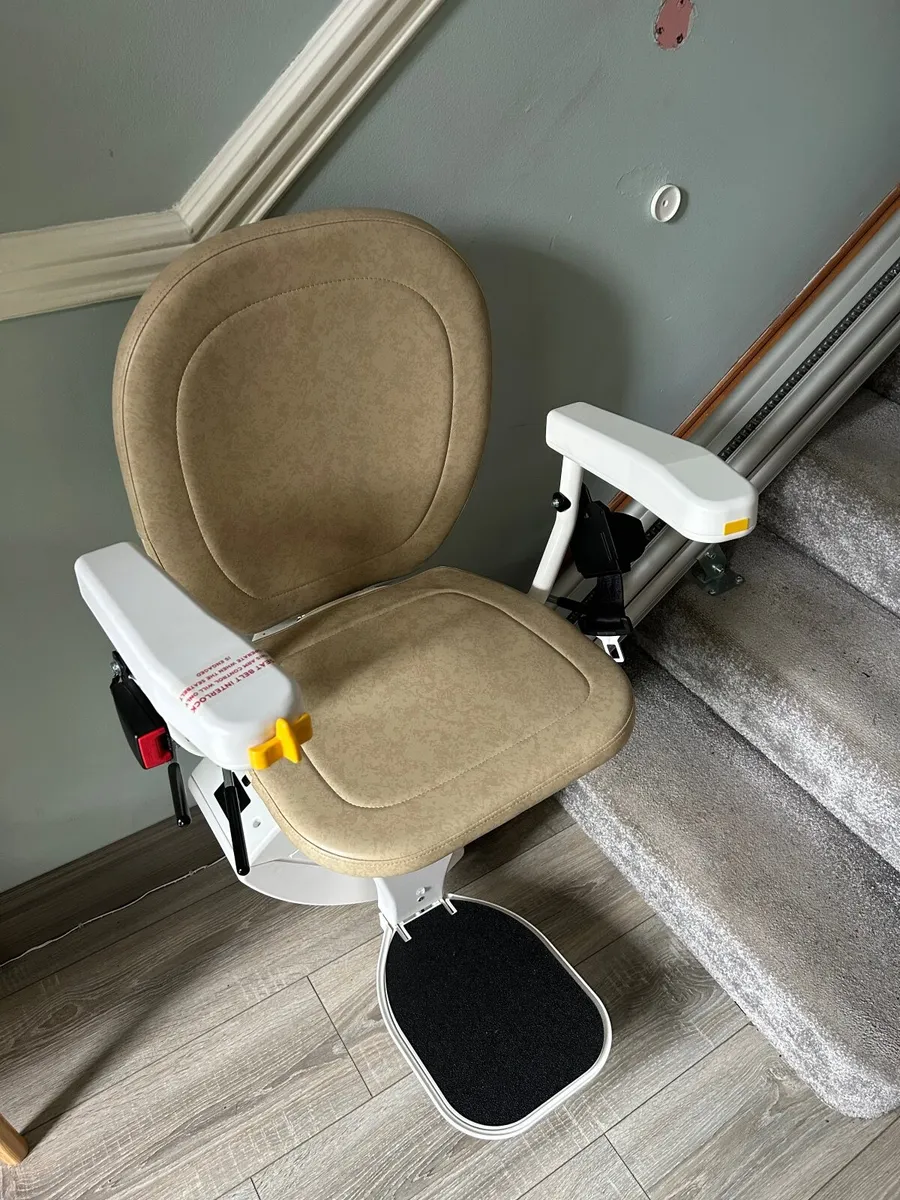 Stair Lift - Image 3