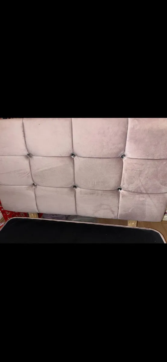 Bed - Image 3