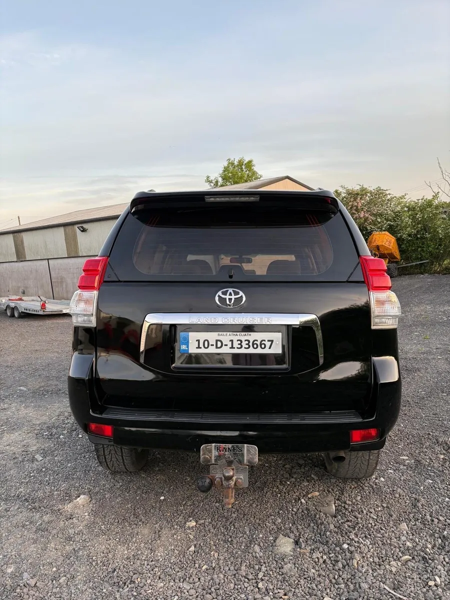 Toyota Land Cruiser - Image 4