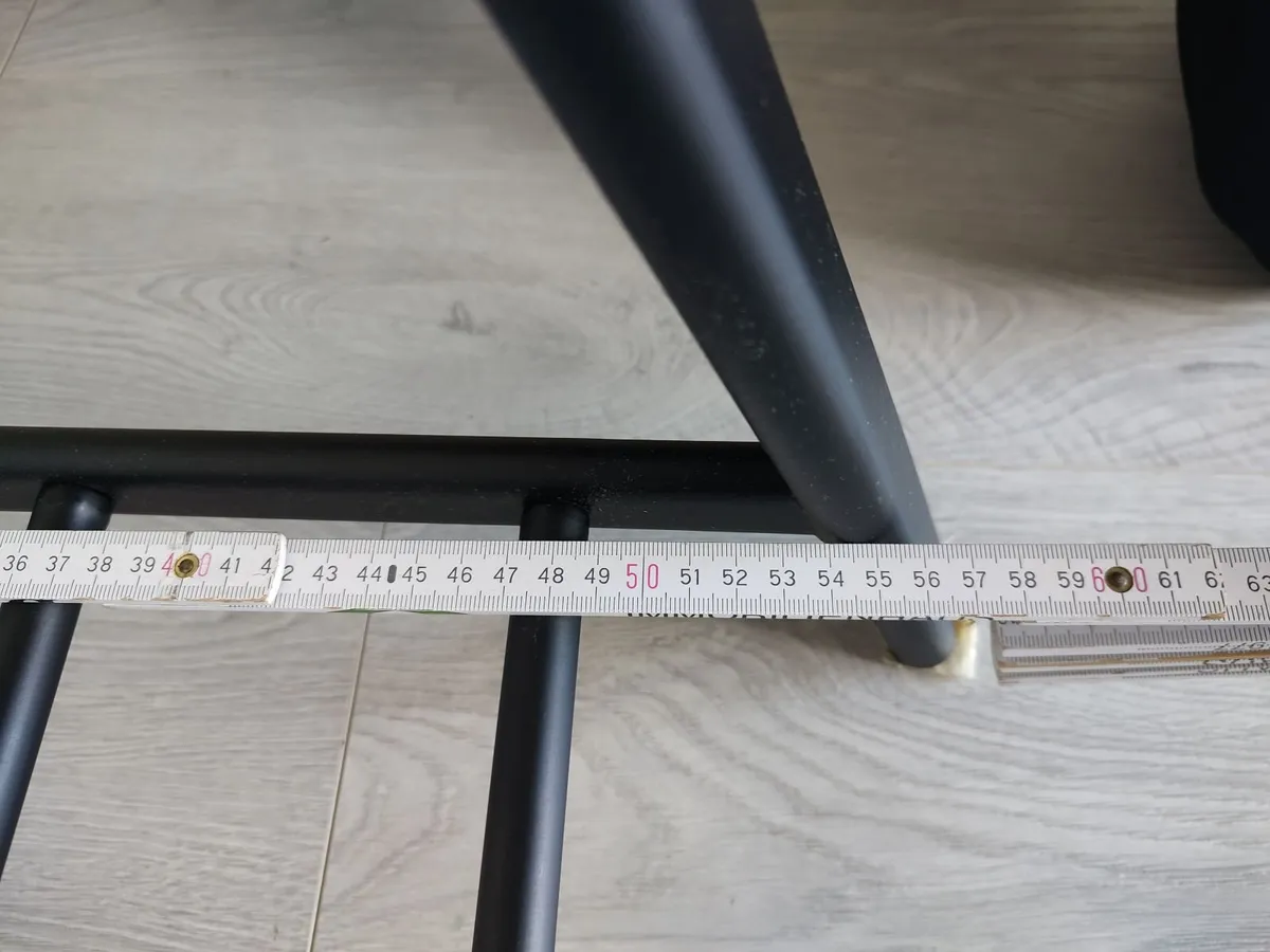 clothes rail - Image 2
