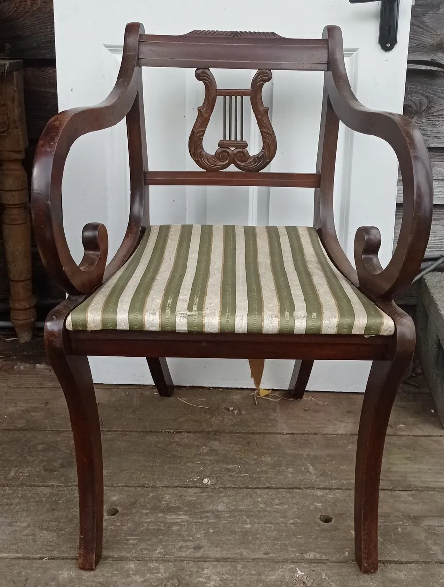 Period Carvers - Image 2