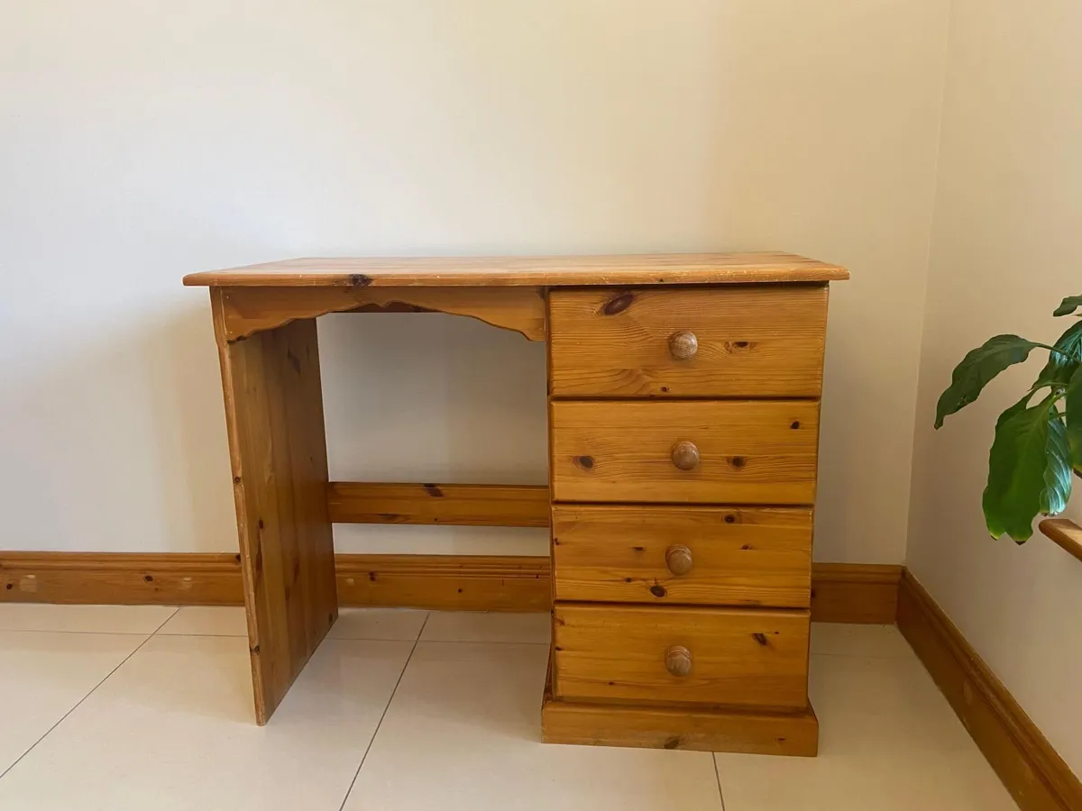 4 Drawer Dressing Table - Image 1