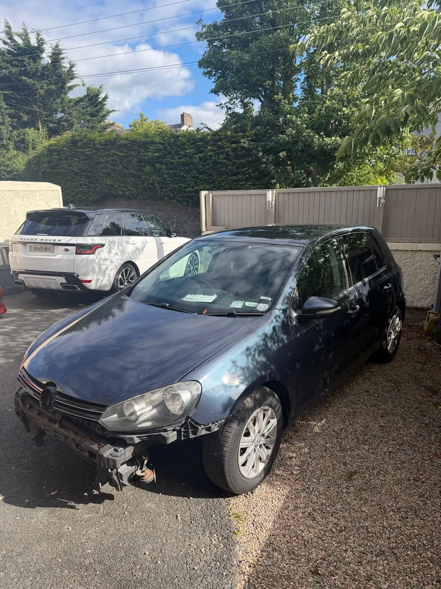 Volkswagen Golf - Image 1