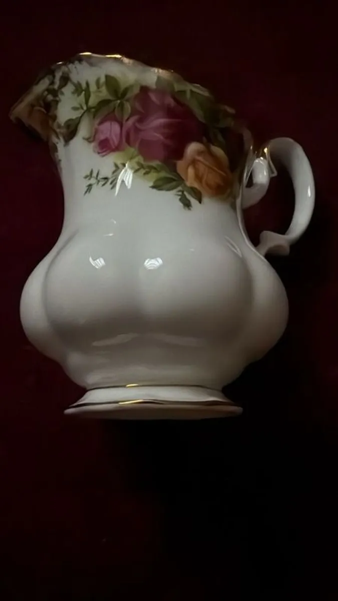Royal Albert Ware Country Rose - Image 4
