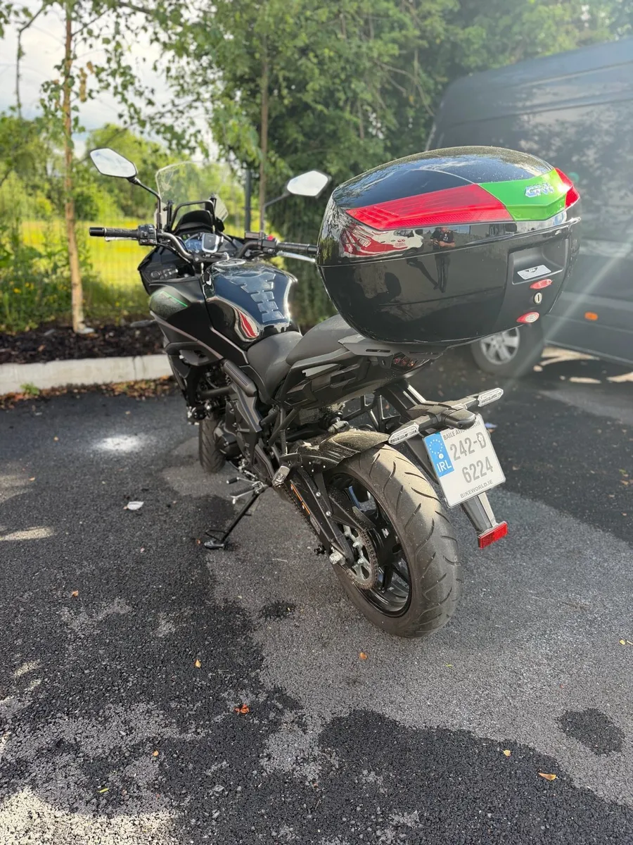 Kawasaki Versys 650 2024 - Image 2