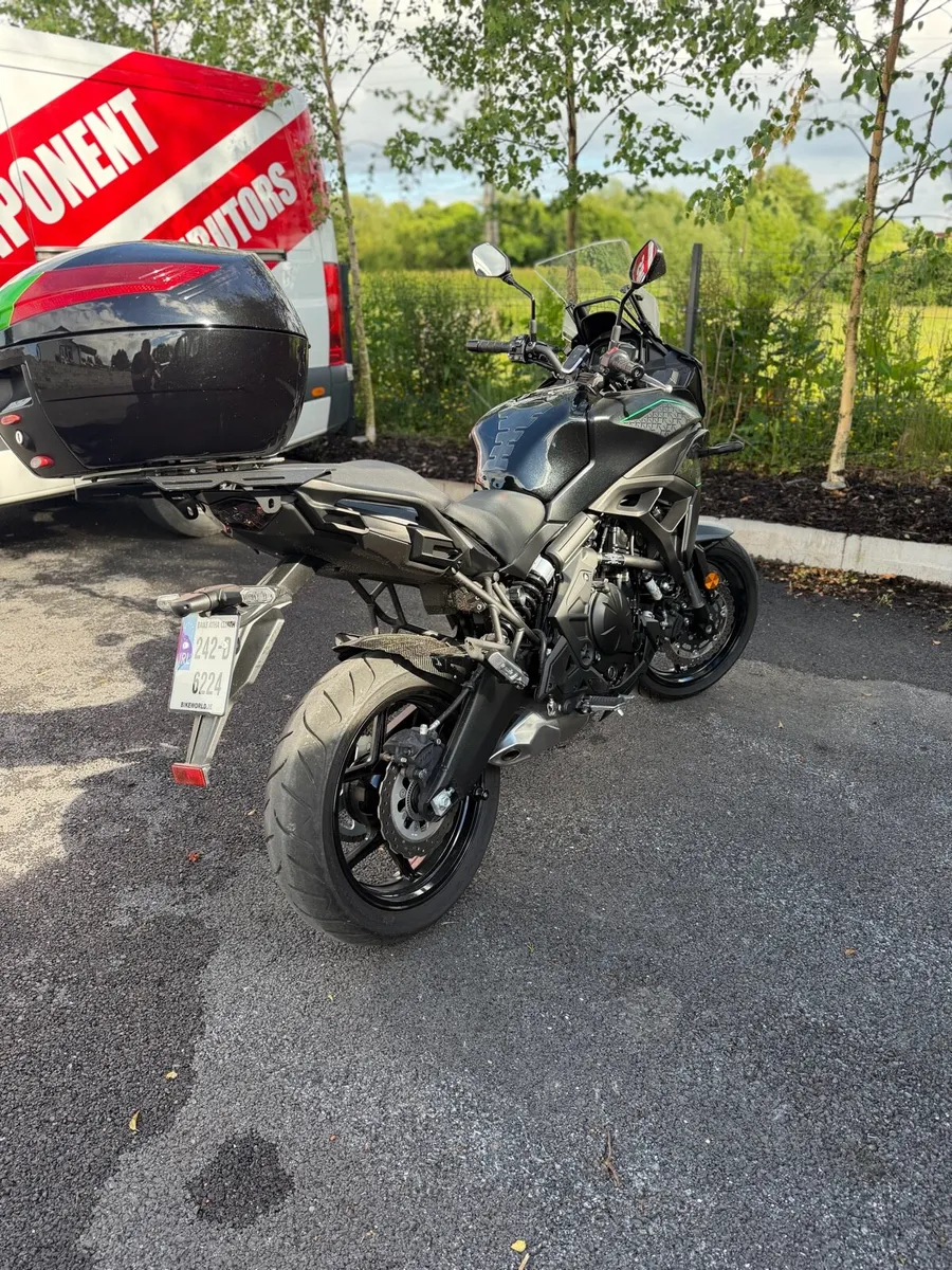Kawasaki Versys 650 2024 - Image 3