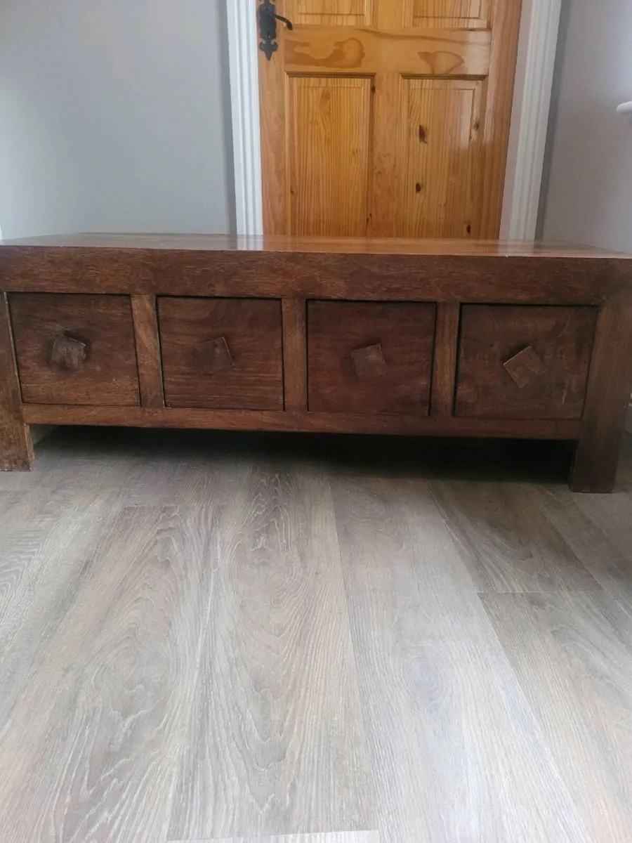 Living room table - Image 3
