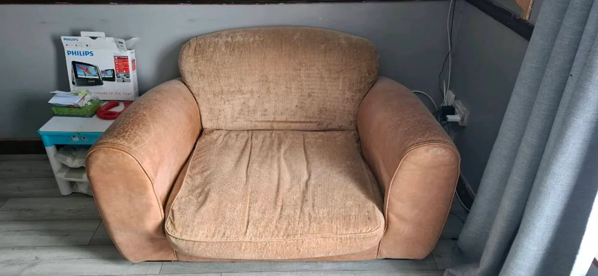 2 seater chair - Image 3