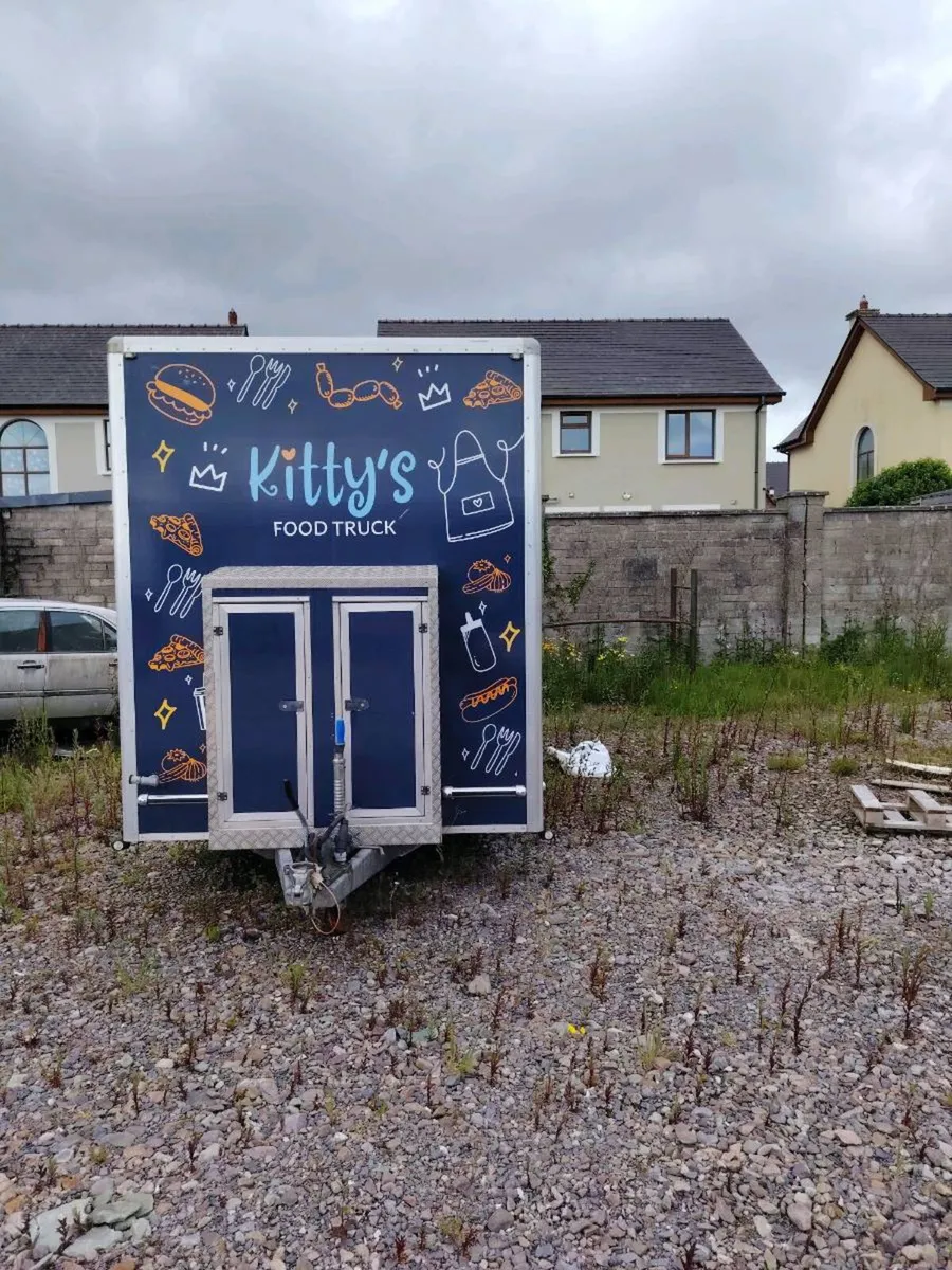 Food trailer - Image 4