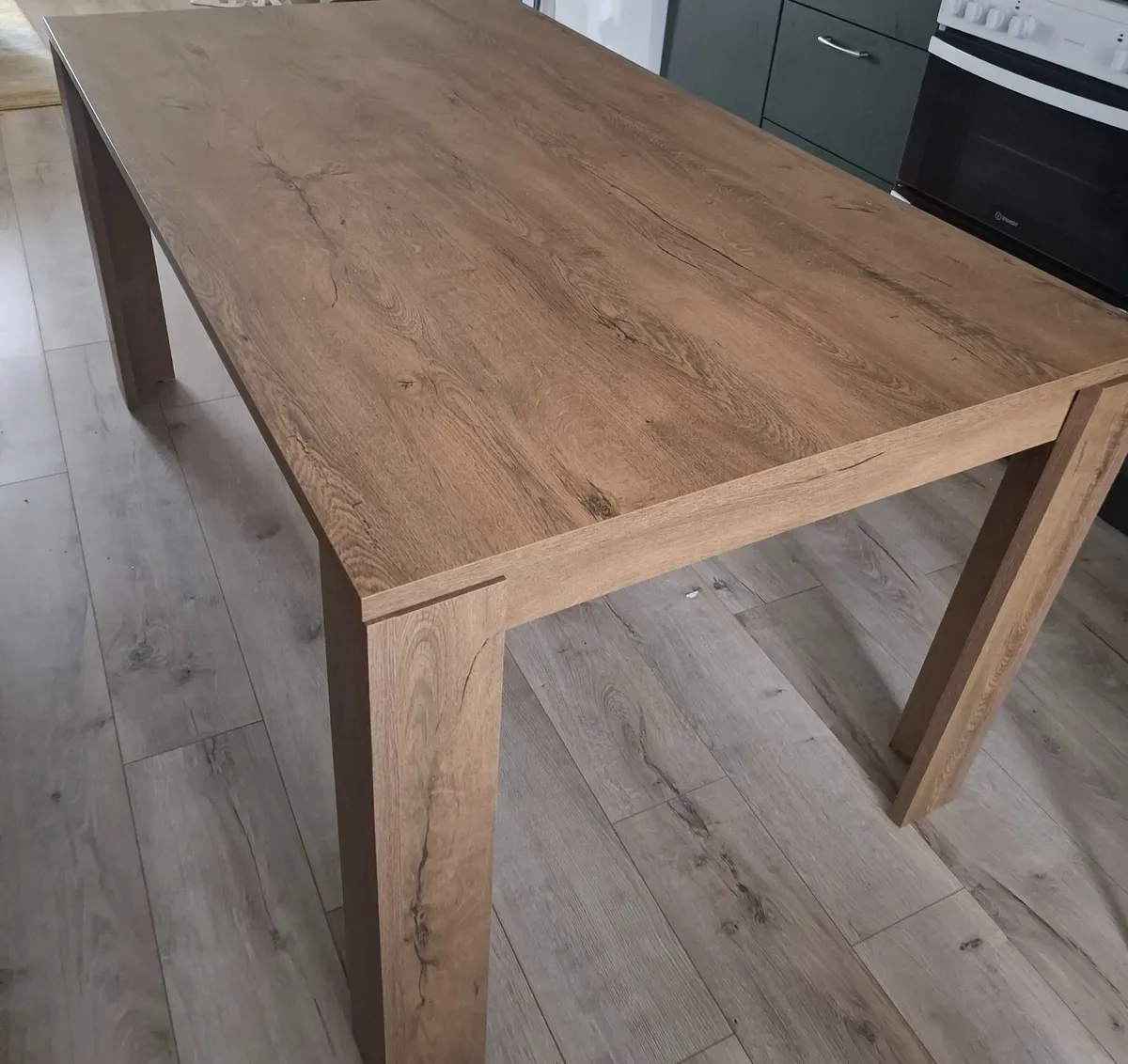 Dinning table - Image 1