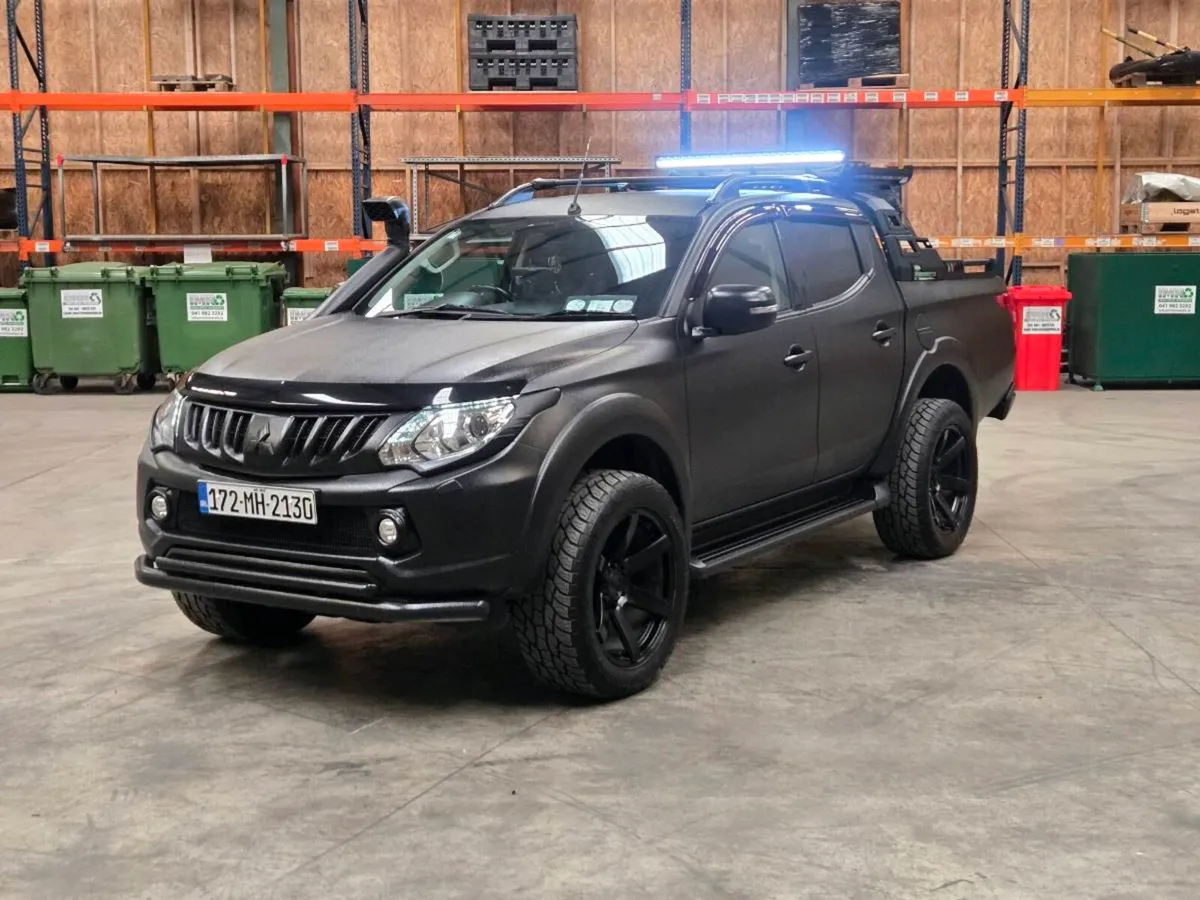 AUTO L200 BARBARIAN - Image 2