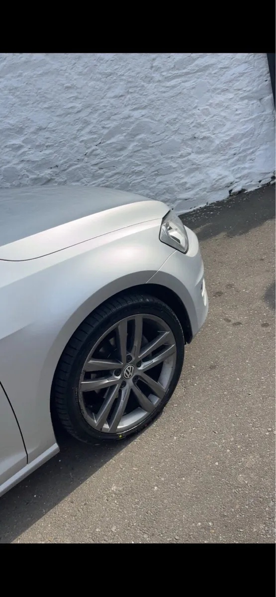 VW Golf mark 7 alloys - Image 1