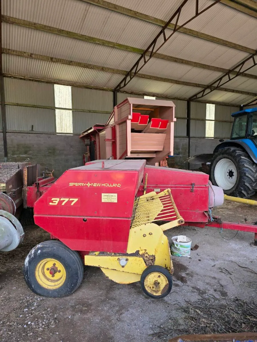 New Holland Hay Balers - Image 1