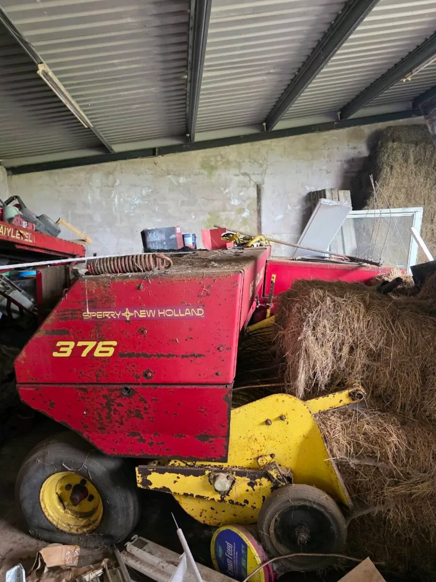 New Holland Hay Balers - Image 2
