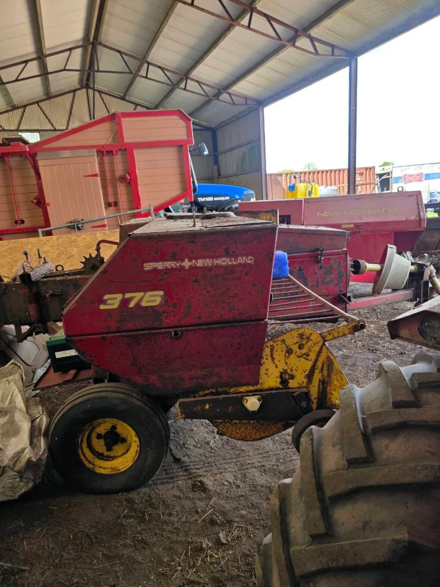 New Holland Hay Balers - Image 3
