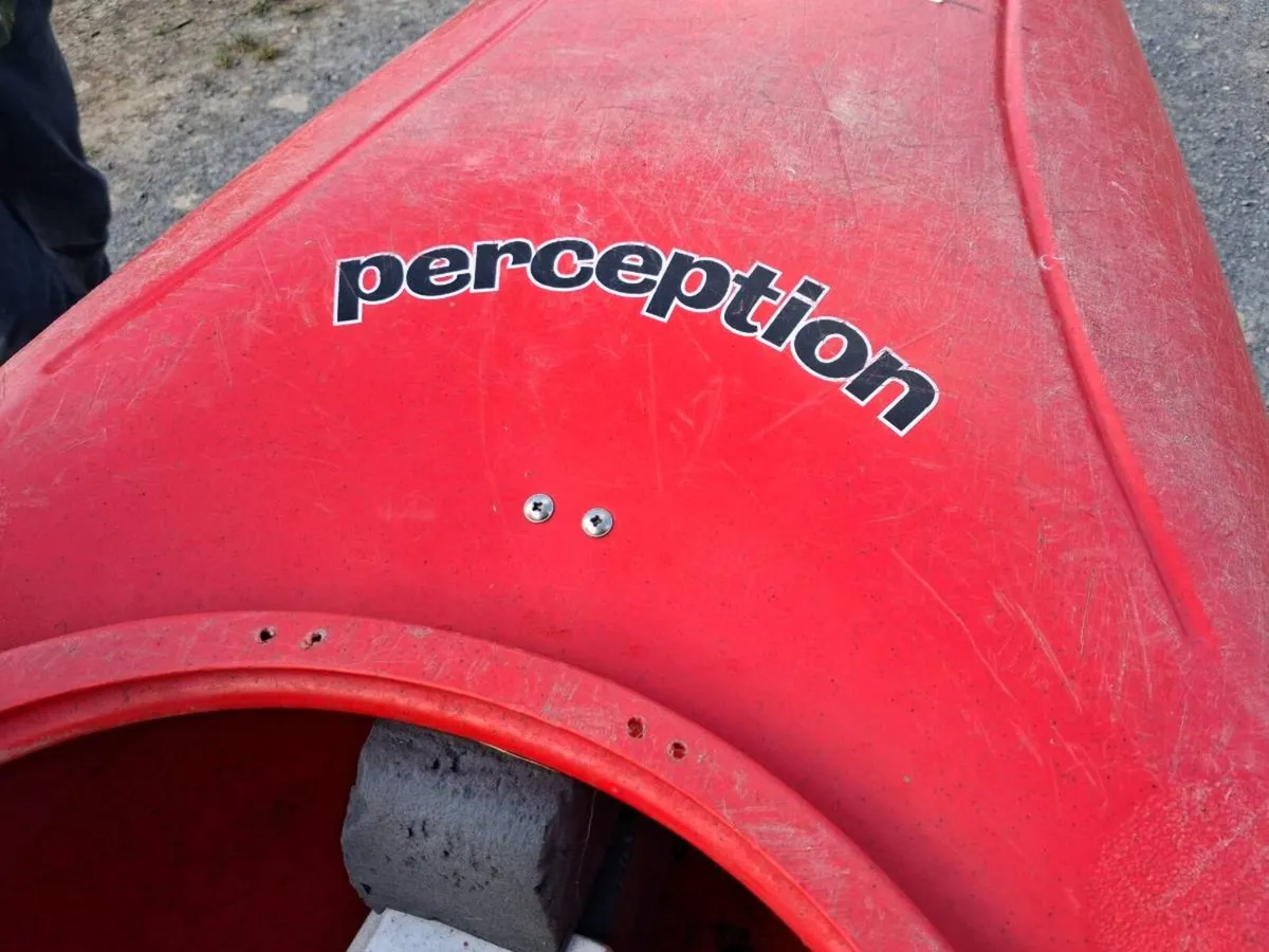 Kayak for sale - Image 2