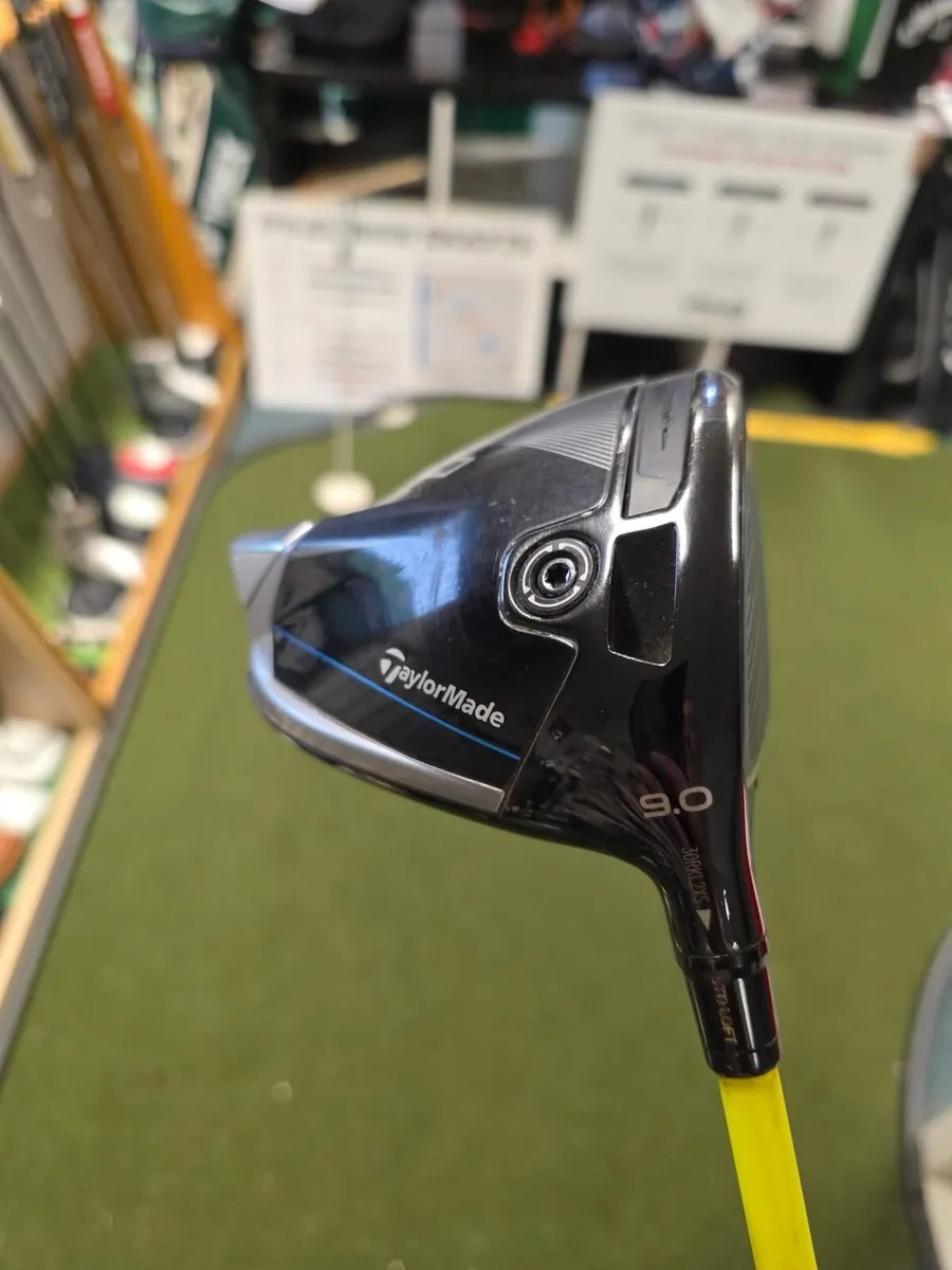 Taylormade Qi10 Driver - Image 2