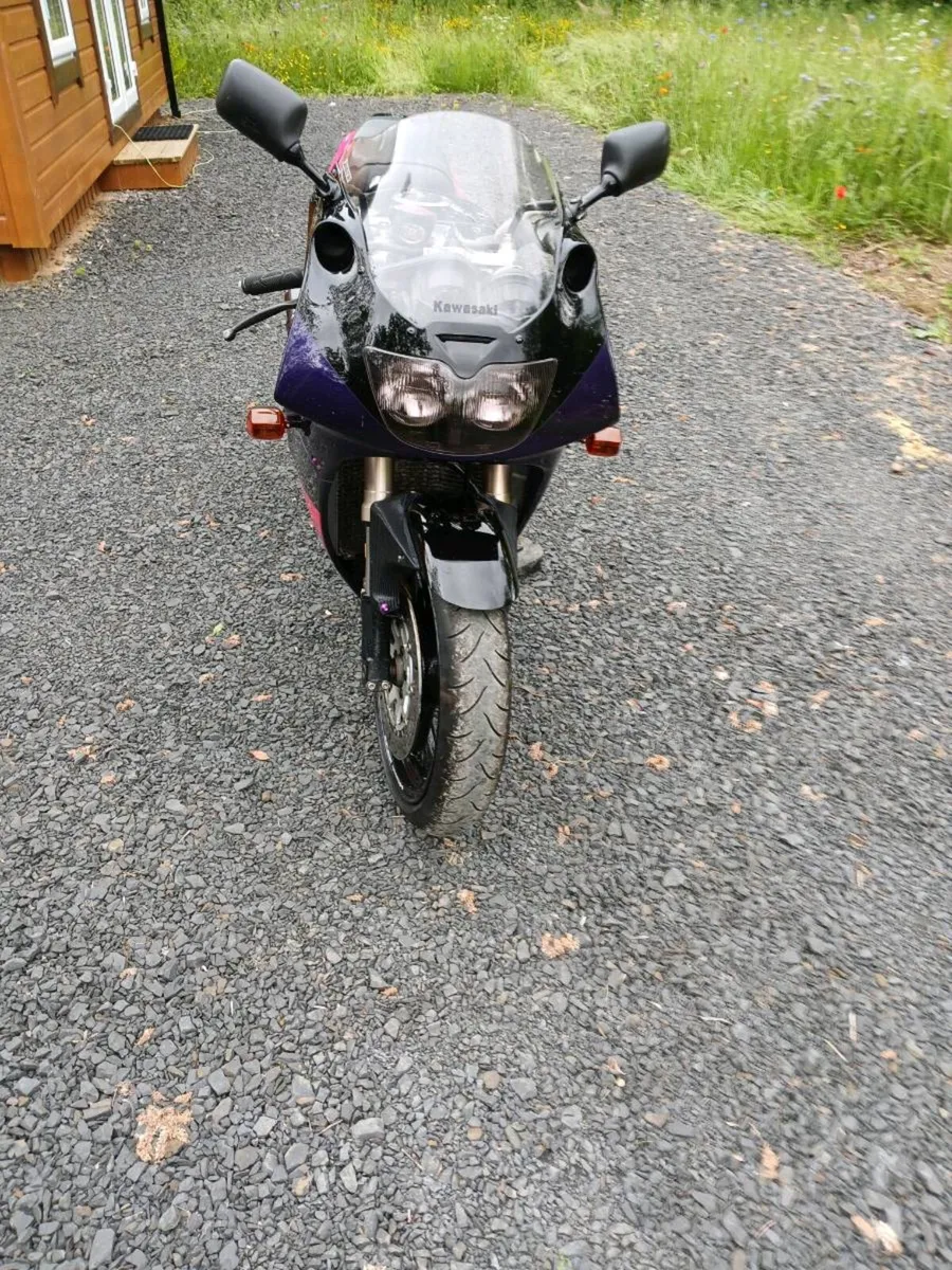 Kawasaki ZXR 400 L  Rare Bike 1993 - Image 4