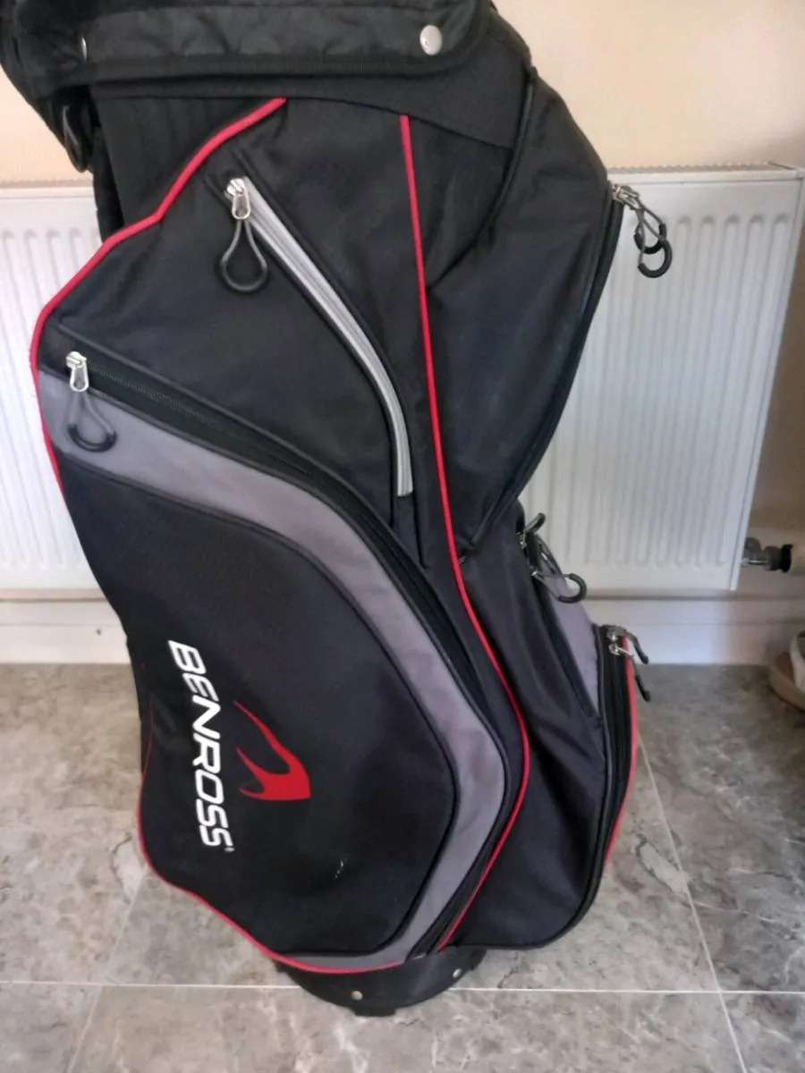 Benross golf cart bag. - Image 1