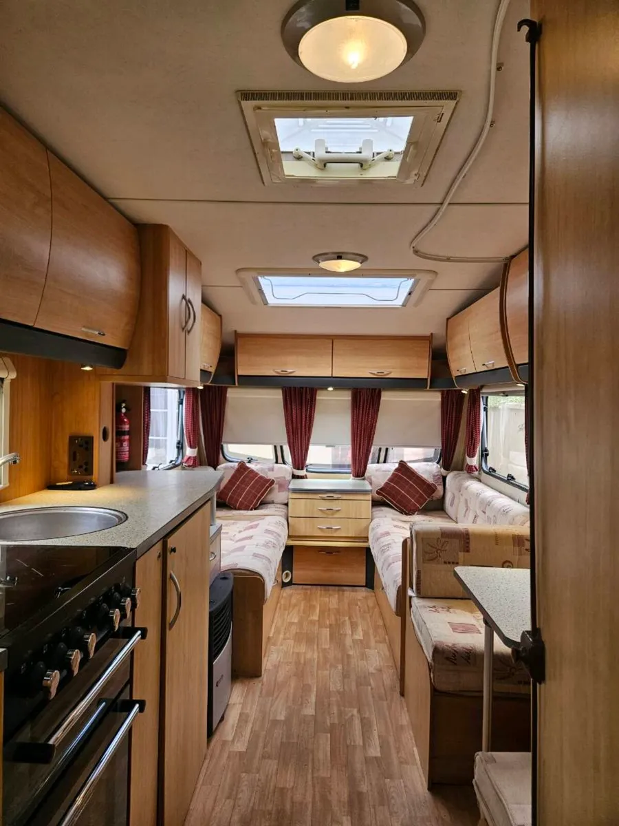 2006 ace jubilee 4-5 berth large separate bathroom - Image 4