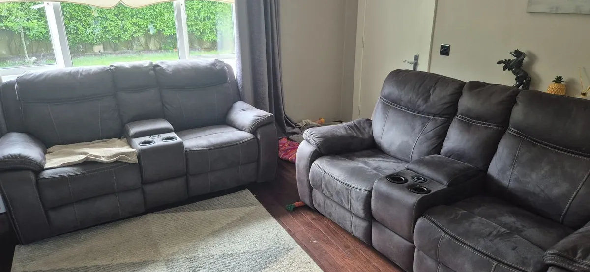 Couch - Image 1