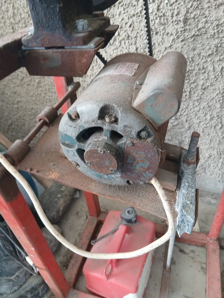 Log cutter - Image 2