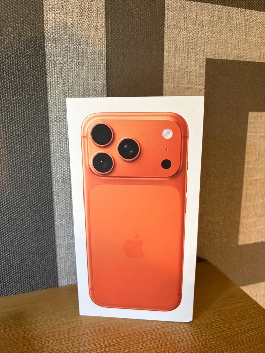 Brand new Apple iPhone 17 PRO (SIM FREE) - Image 1