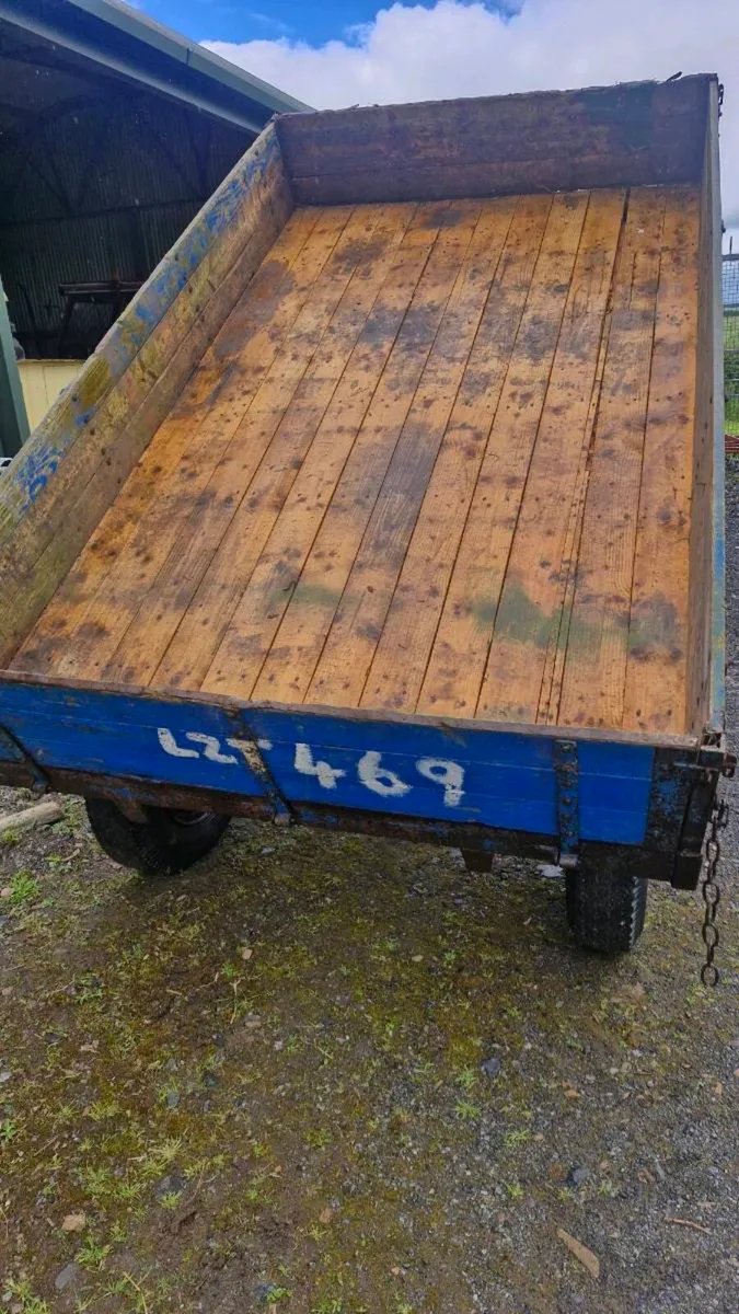 Vintage trailer - Image 2