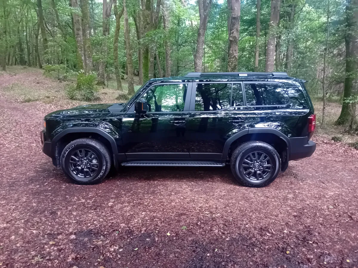 252 TOYOTA  LANDCRUISER  LWB 2.8D AUTO  11 KLMS - Image 4
