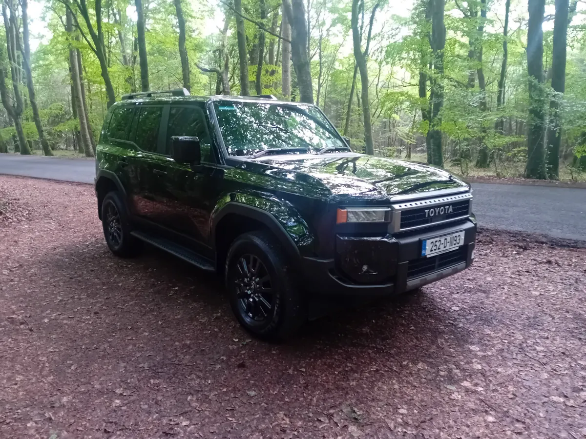 252 TOYOTA  LANDCRUISER  LWB 2.8D AUTO  11 KLMS - Image 3