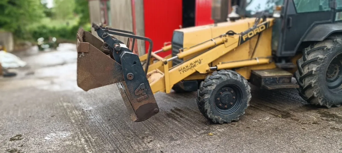 Ford 655c Backhoe Digger - Image 2
