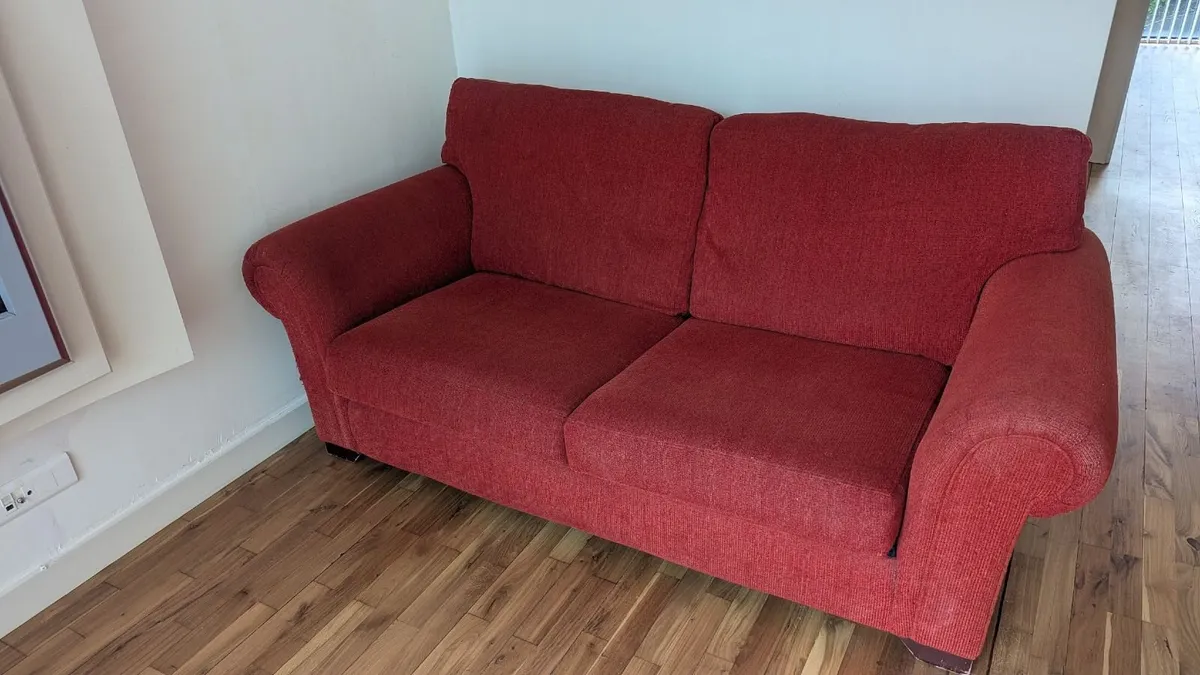 2 Red Couches - Image 3