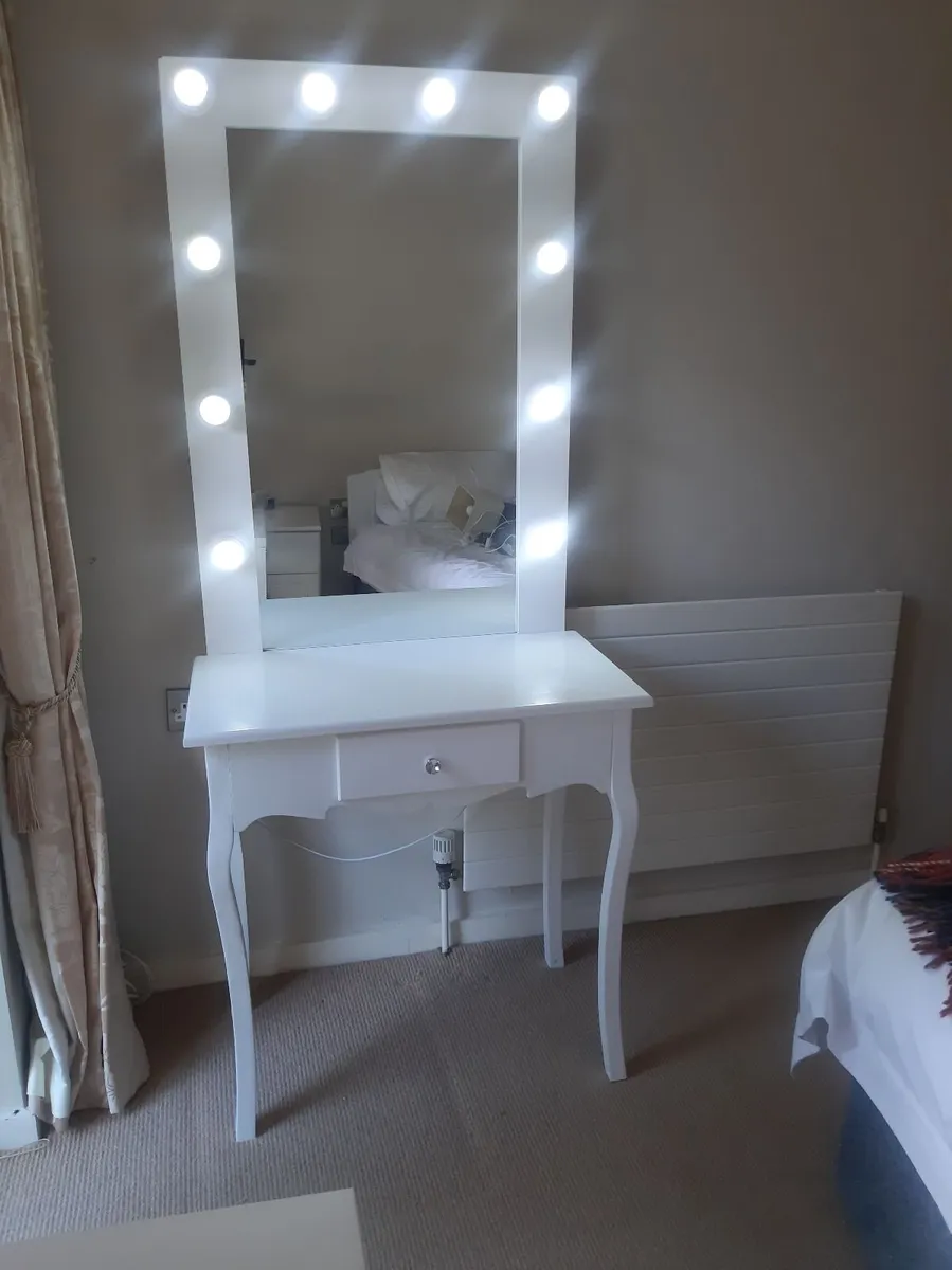 Dressing Table - Image 2