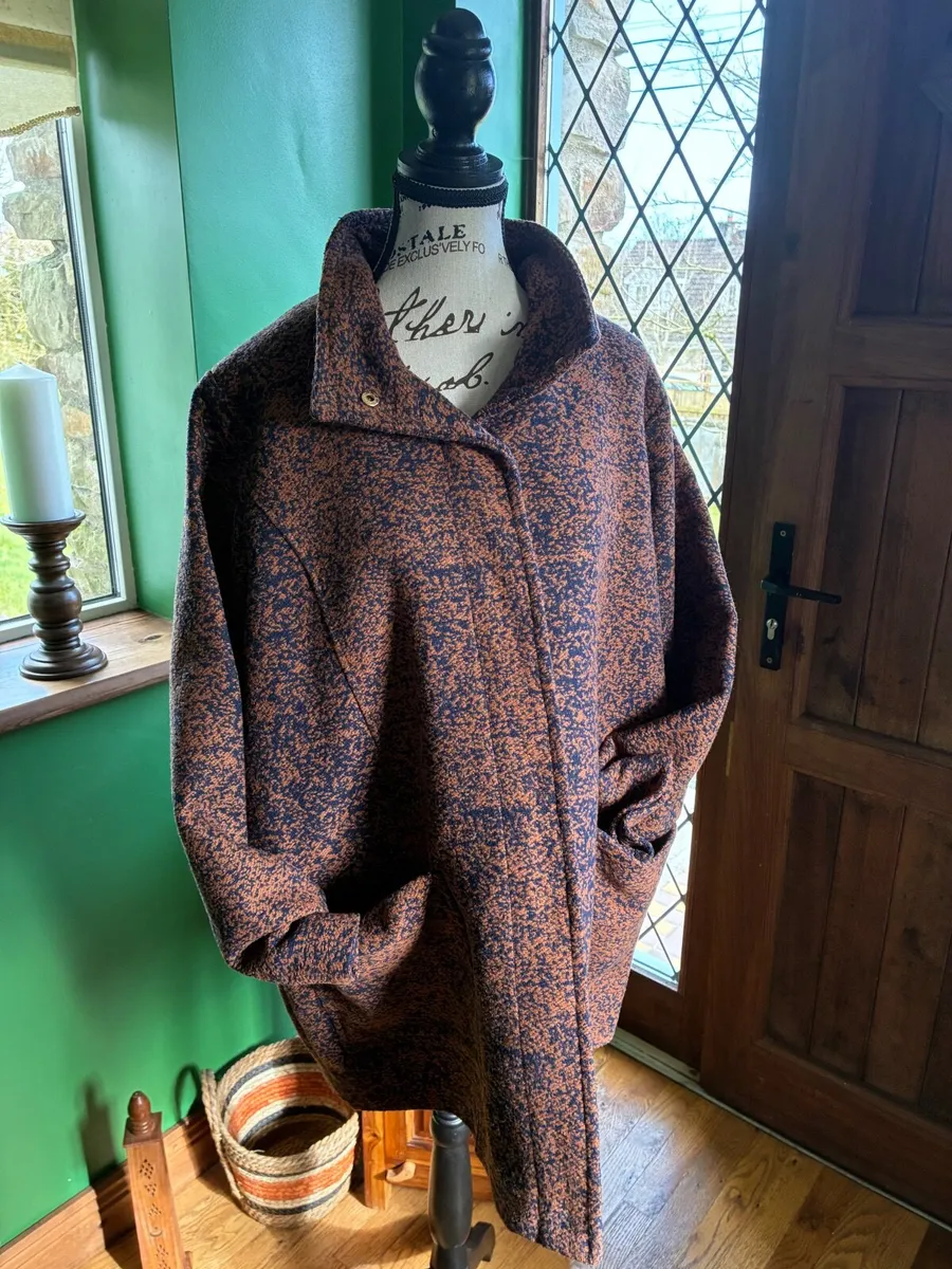 Ladies coat - Image 3