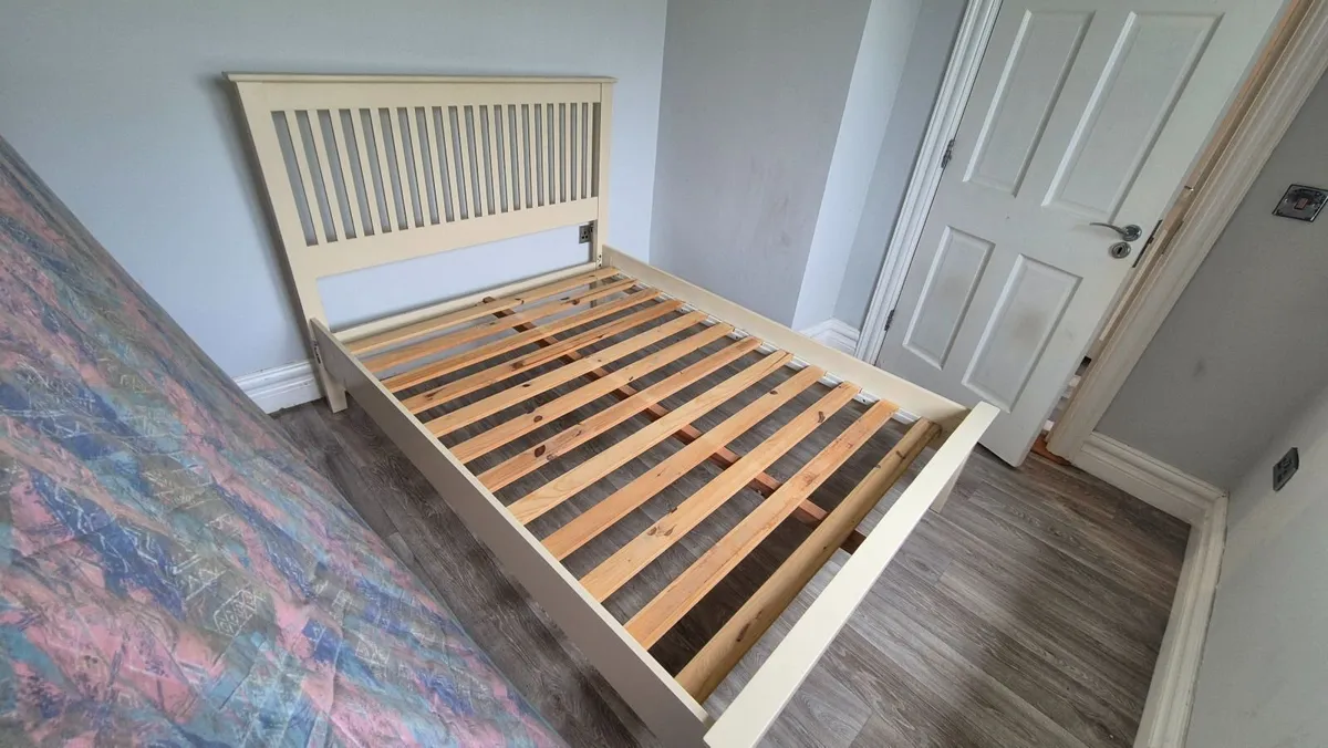 Bedframe - Image 2