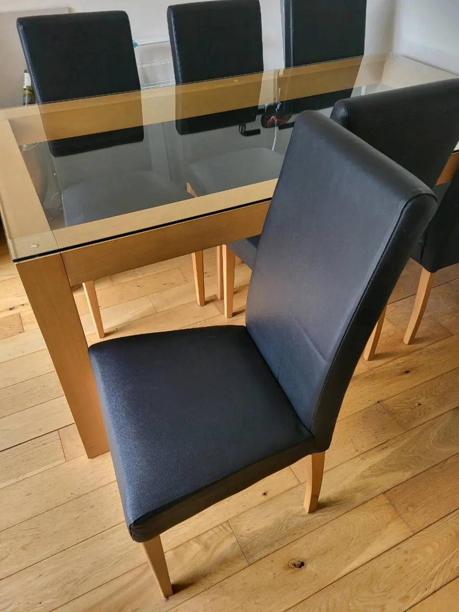 Table and 6 chairs - Image 3