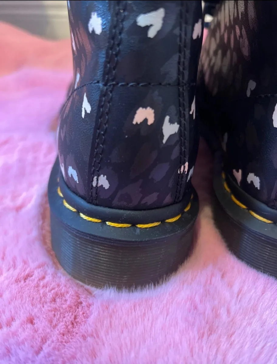 Dr Martens - Image 3